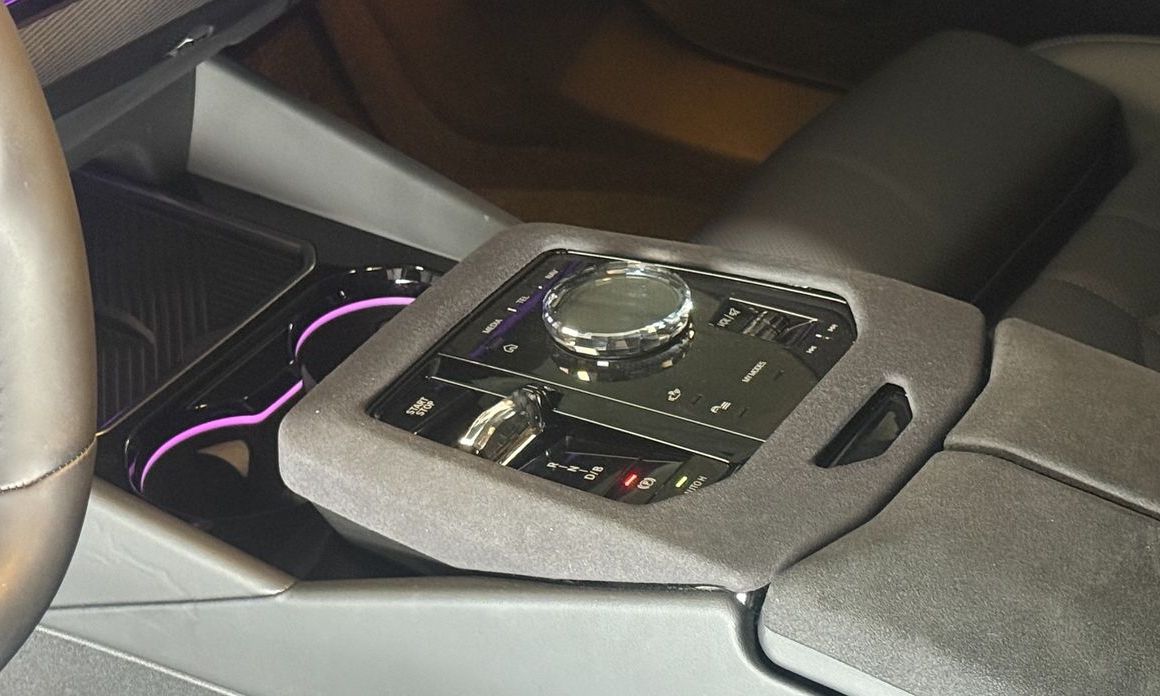 BMW i5 2025