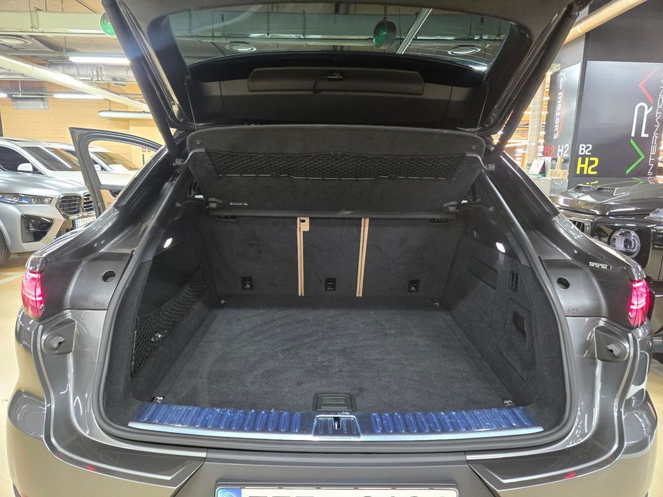 Porsche Cayenne 2020