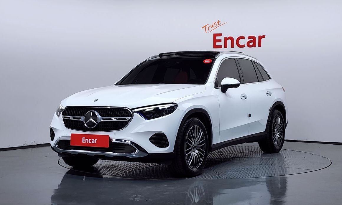 Mercedes-Benz GLC-Class 2026