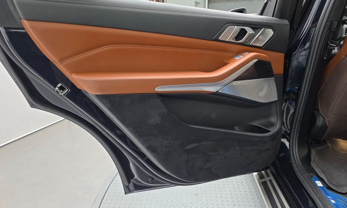 BMW X7 2022