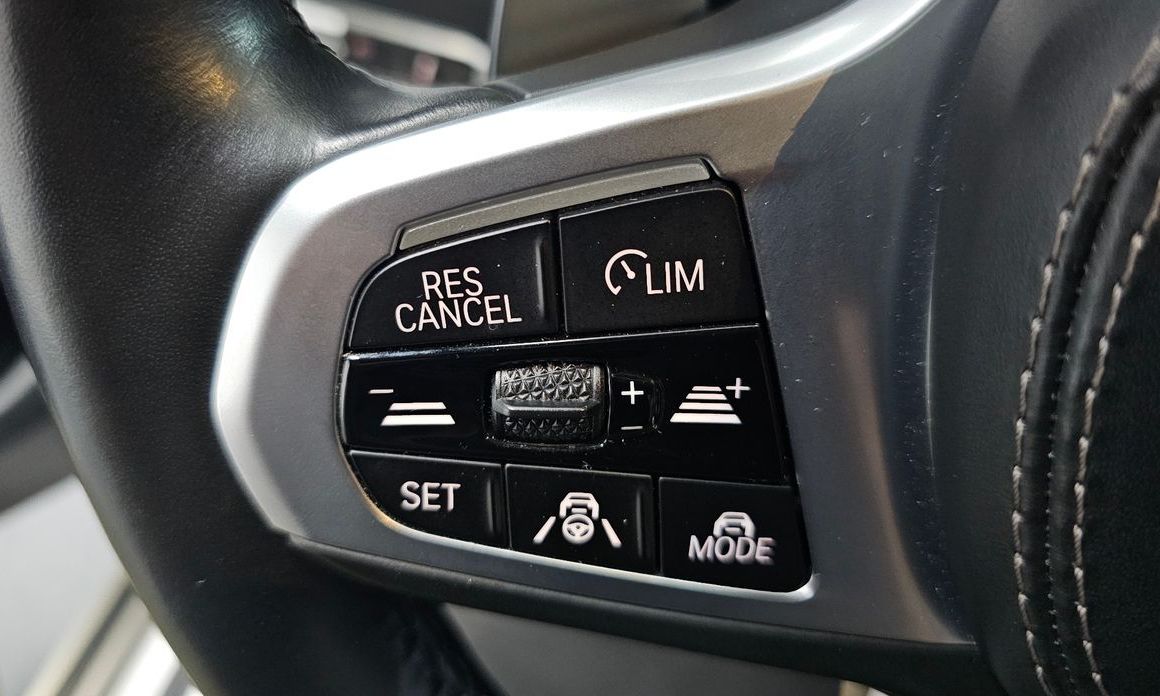 BMW X7 2021
