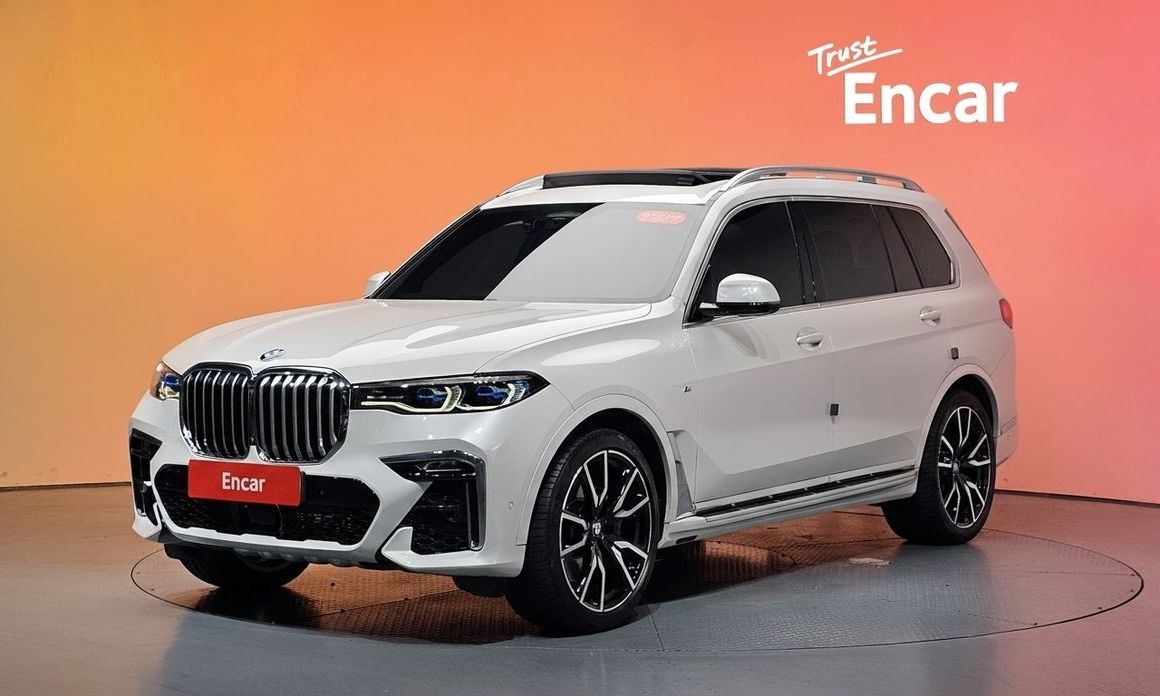 BMW X7 2021