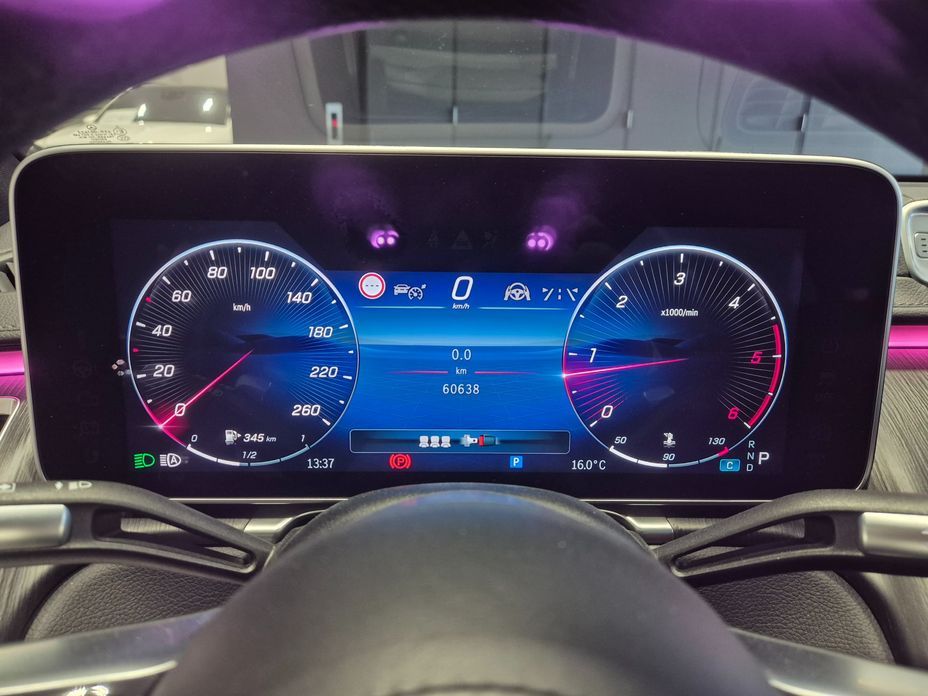 Mercedes-Benz S-Class 2021