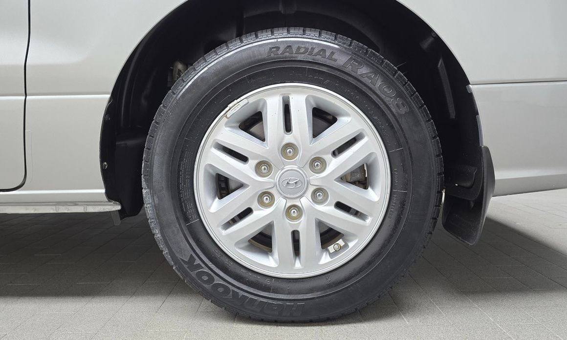 Hyundai Starex 2021