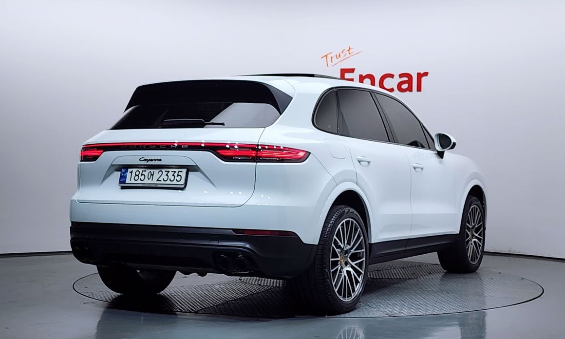 Porsche Cayenne 2023