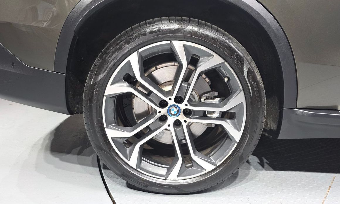 BMW X5 2024