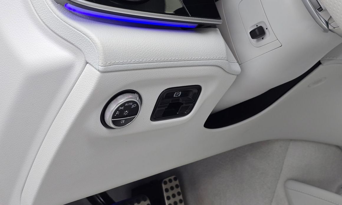Mercedes-Benz EQE 2023
