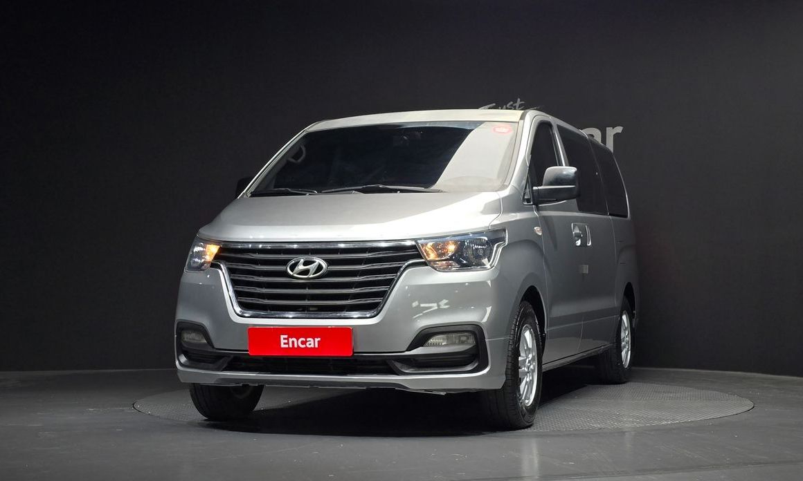 Hyundai Starex 2021