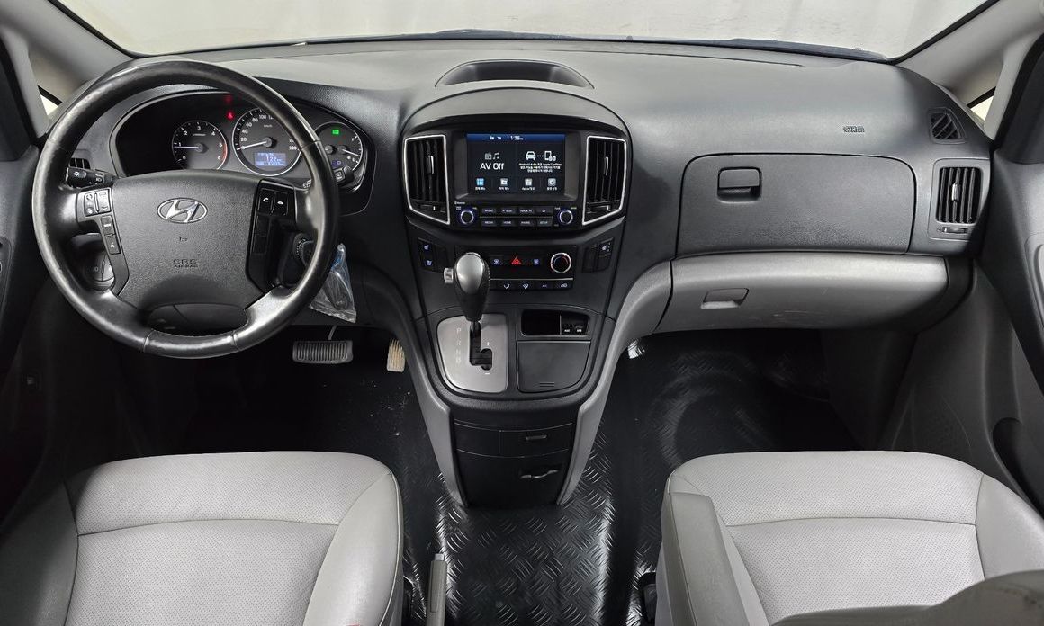 Hyundai Starex 2021