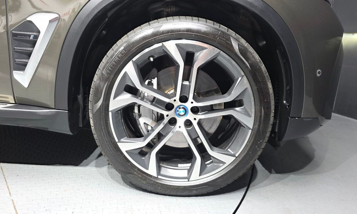 BMW X5 2024