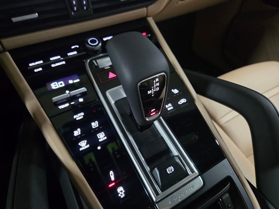 Porsche Cayenne 2020