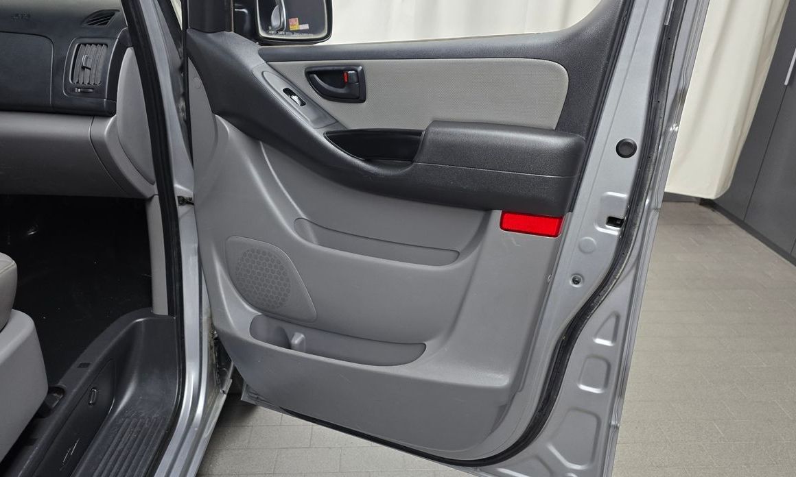 Hyundai Starex 2021