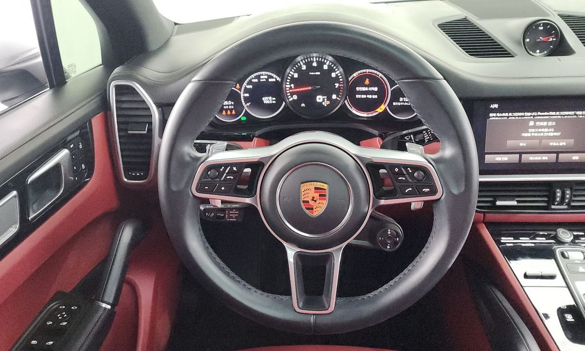 Porsche Cayenne 2023