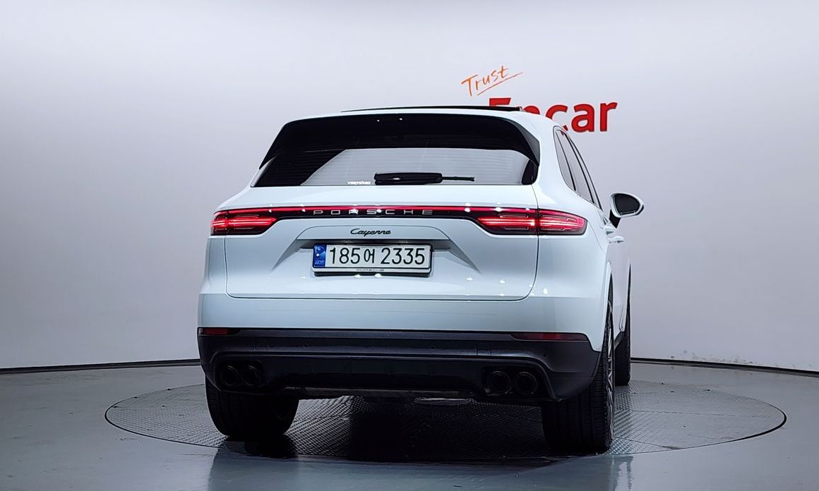 Porsche Cayenne 2023