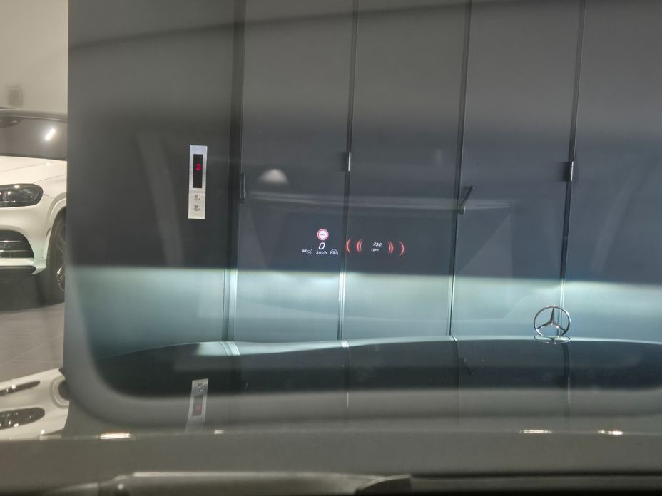 Mercedes-Benz S-Class 2021