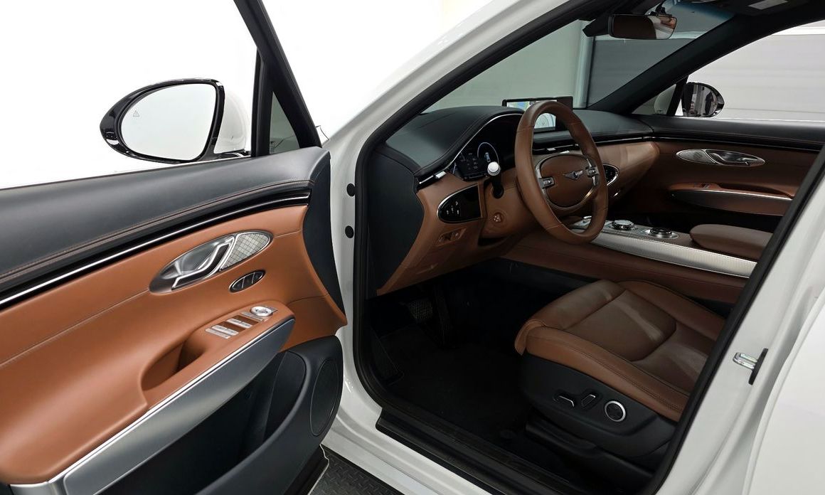 Genesis GV70 2023