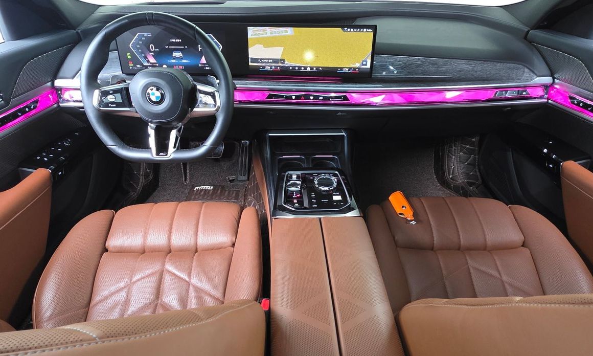 BMW 7-Series 2024