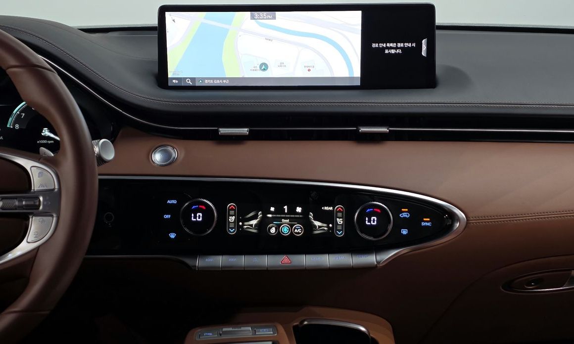 Genesis GV70 2023