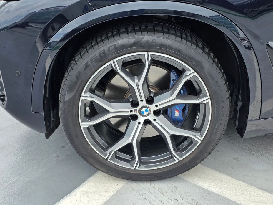BMW X5 2025