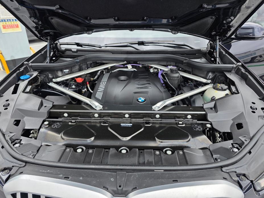 BMW X5 2025