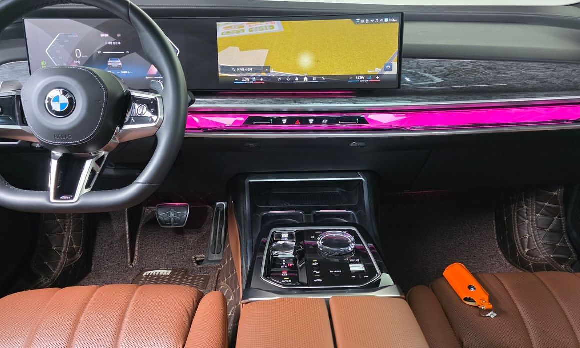 BMW 7-Series 2024