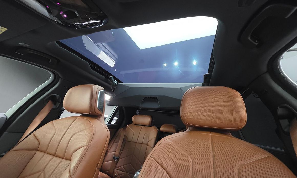 BMW 7-Series 2024