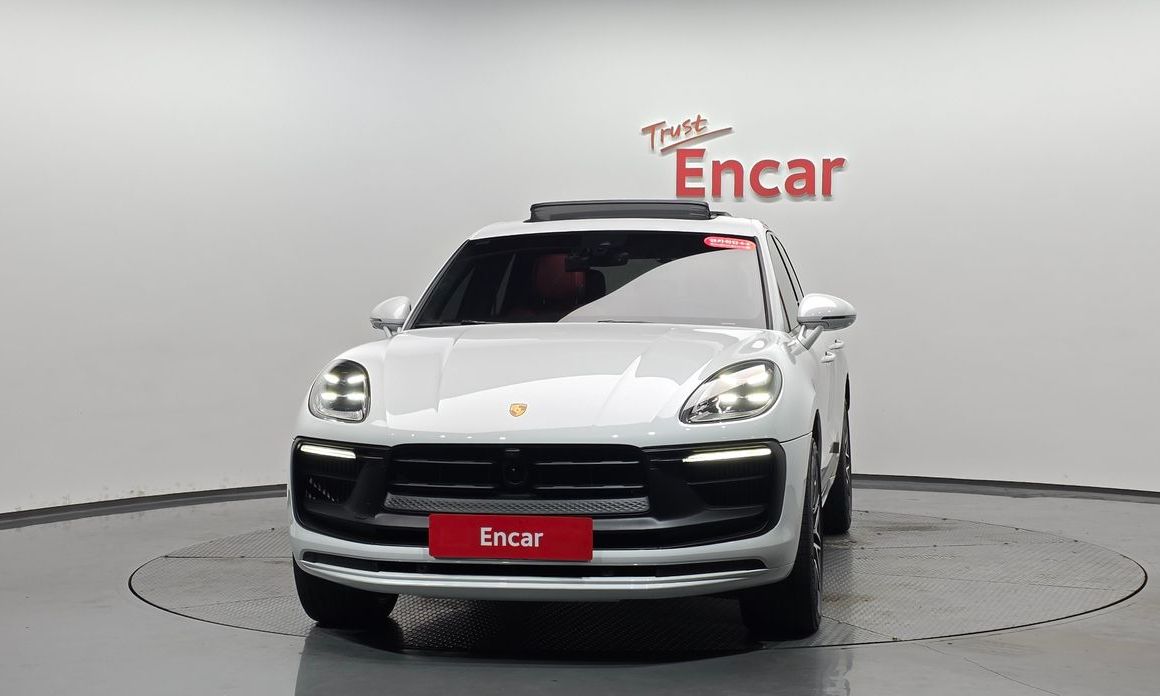 Porsche Macan 2023