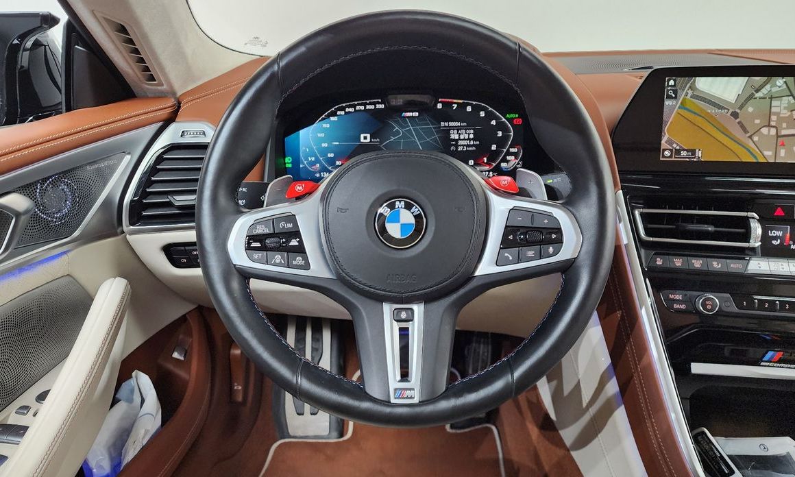 BMW M8 2022