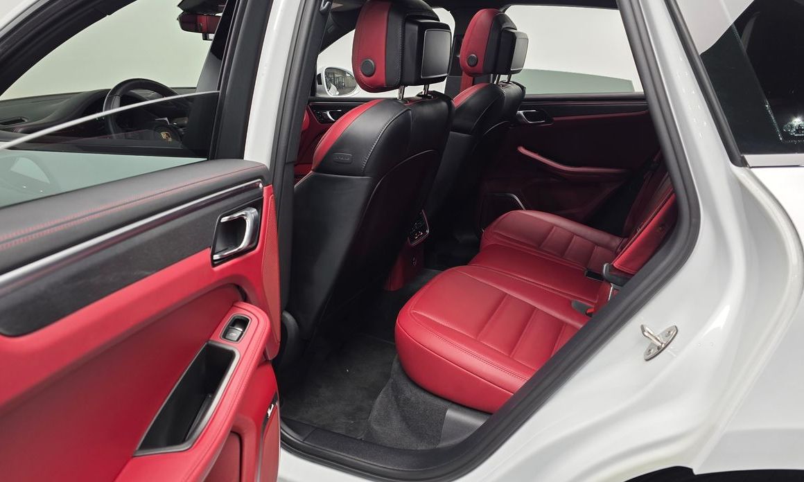 Porsche Macan 2023