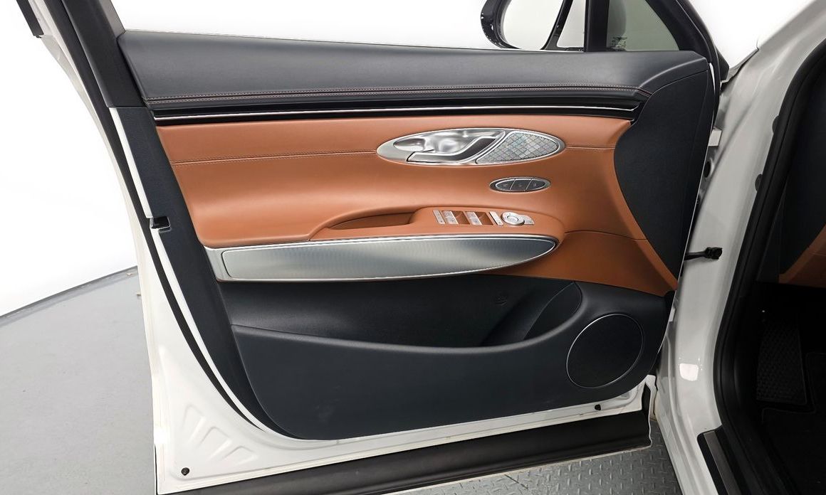 Genesis GV70 2023