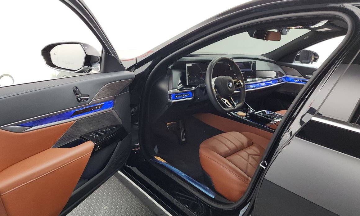 BMW 7-Series 2025