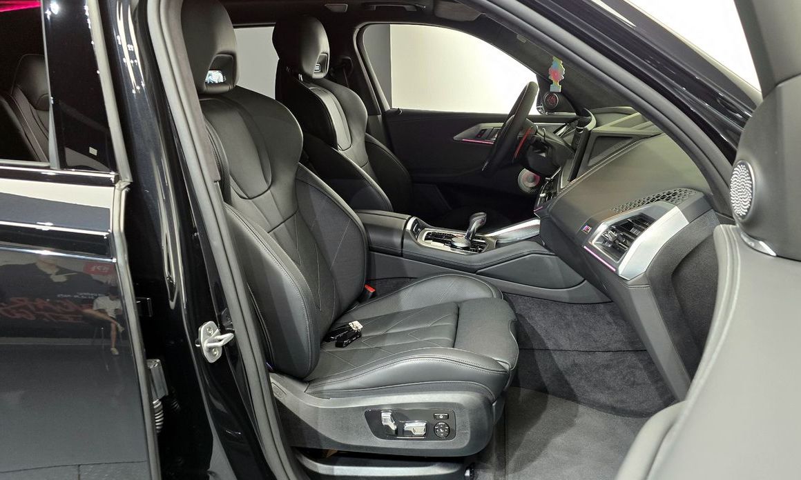 BMW XM 2025
