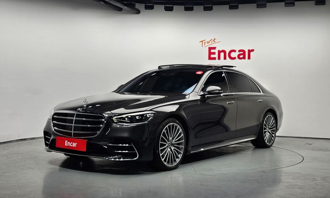 Mercedes-Benz S-Class 2024