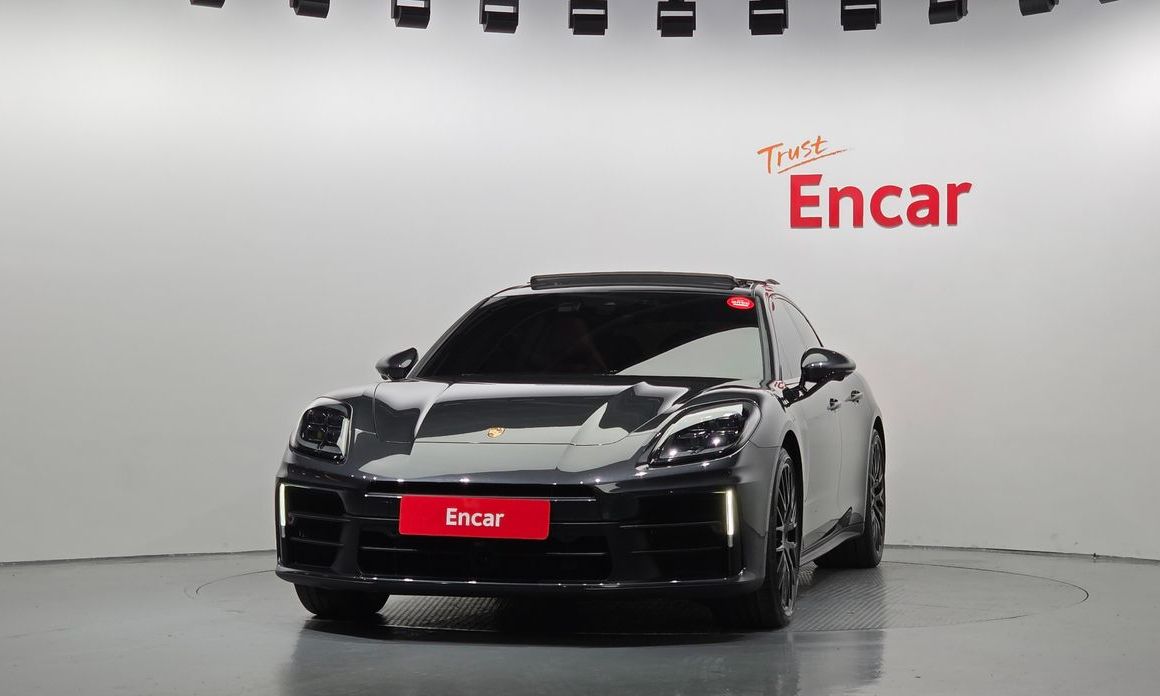 Porsche Panamera 2024
