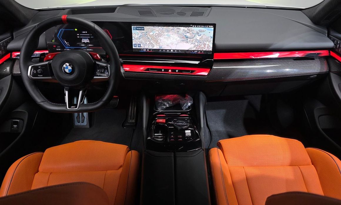 BMW M5 2025