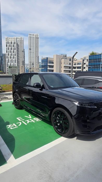 Land Rover Range Rover Sport 2025