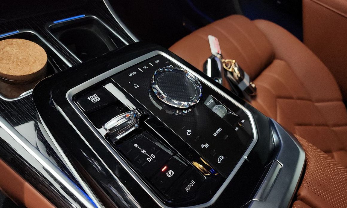 BMW 7-Series 2025