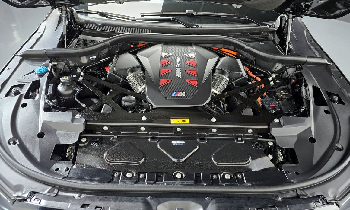BMW XM 2025