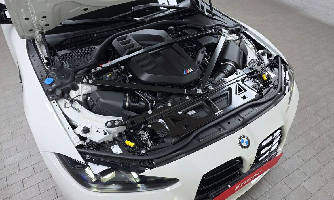 BMW M4 2025