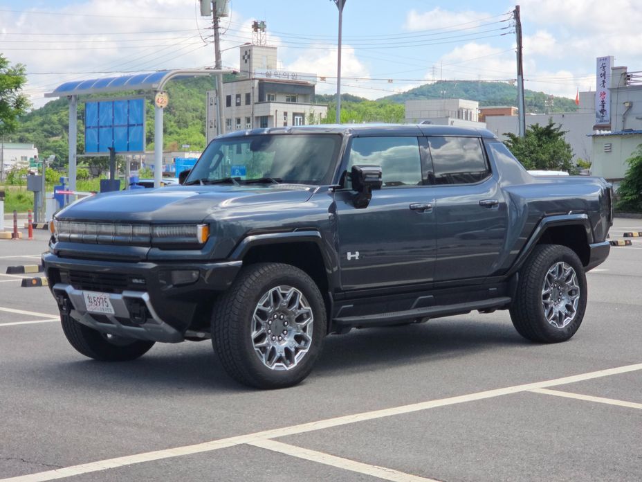 GMC Hummer EV 2026