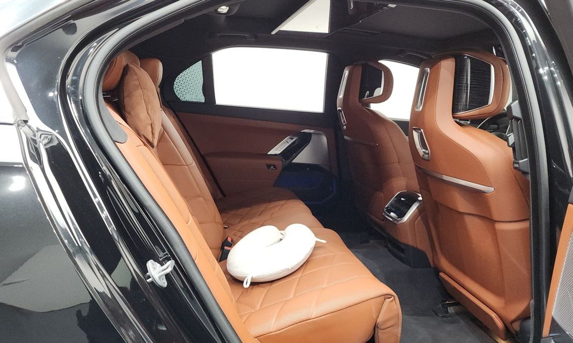 BMW 7-Series 2025
