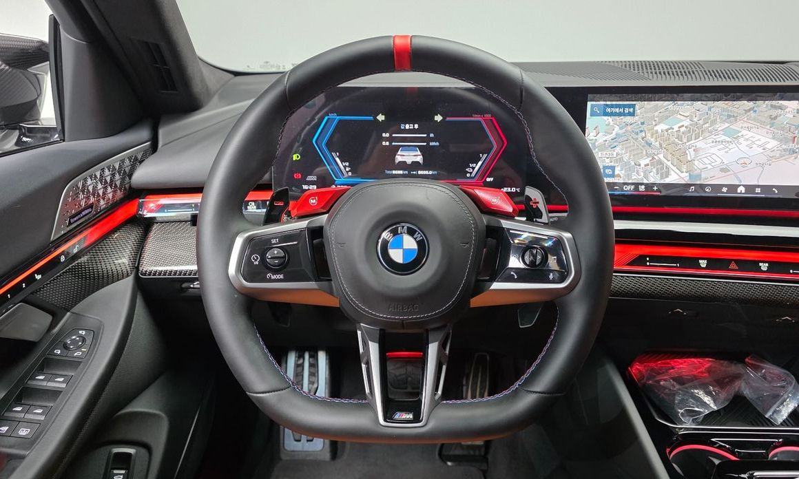BMW M5 2025