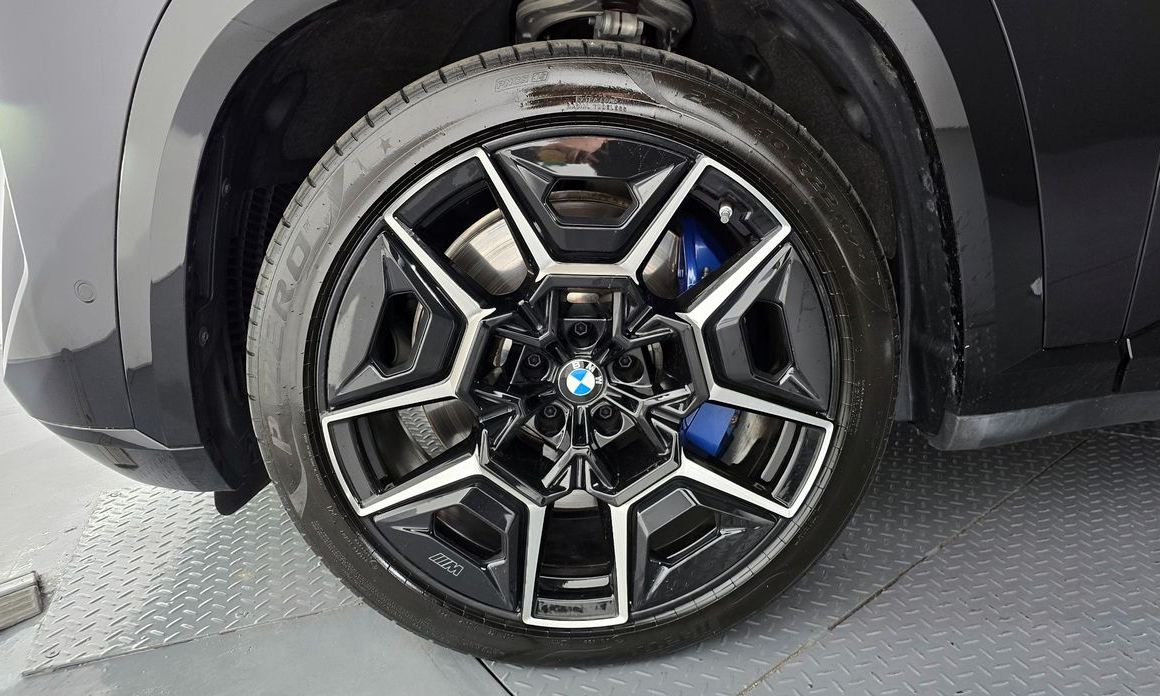 BMW XM 2025