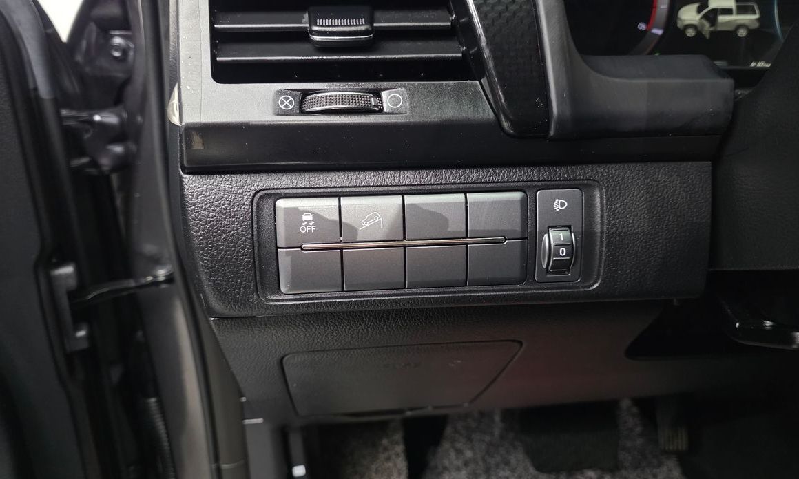 KG_Mobility_Ssangyong Rexton 2020