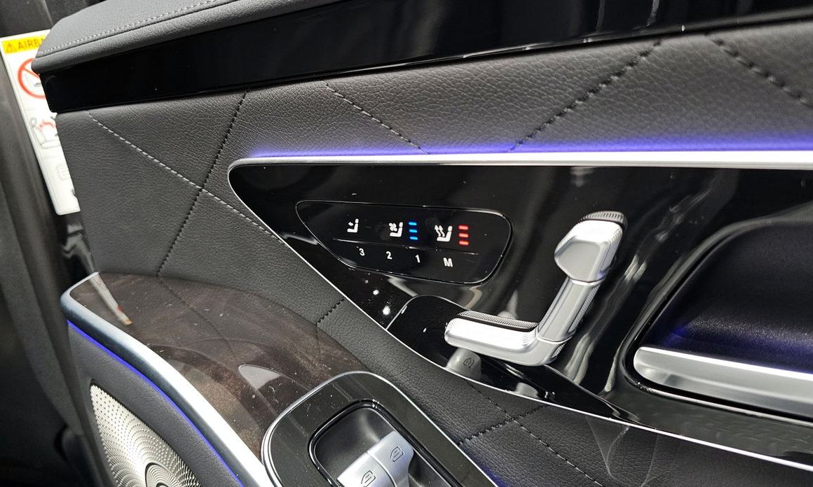Mercedes-Benz S-Class 2024