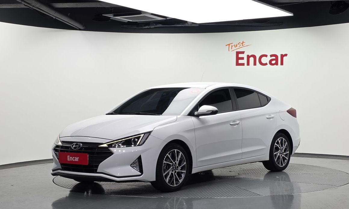 Hyundai AVANTE 2019