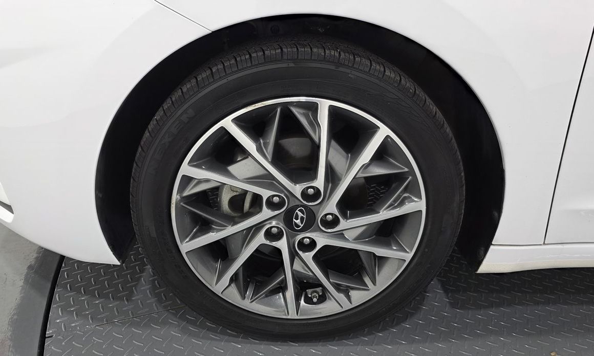 Hyundai AVANTE 2019