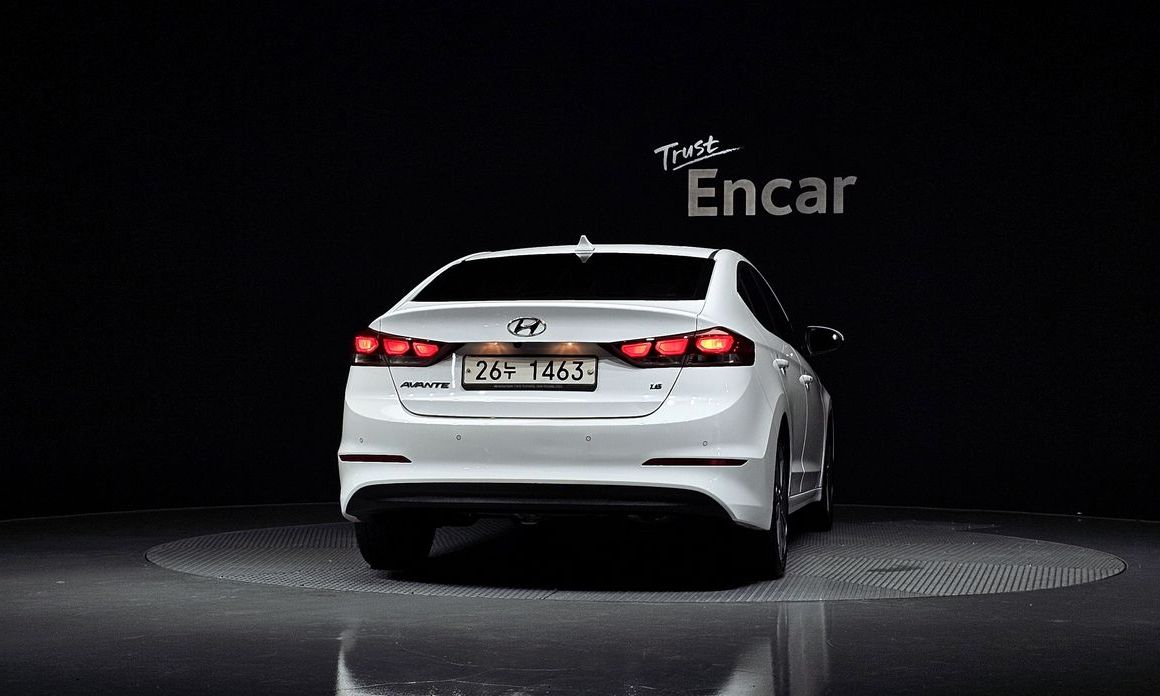 Hyundai AVANTE 2018