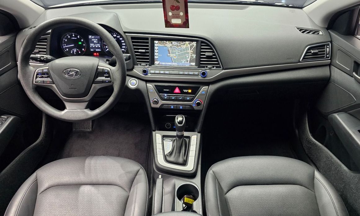 Hyundai AVANTE 2018