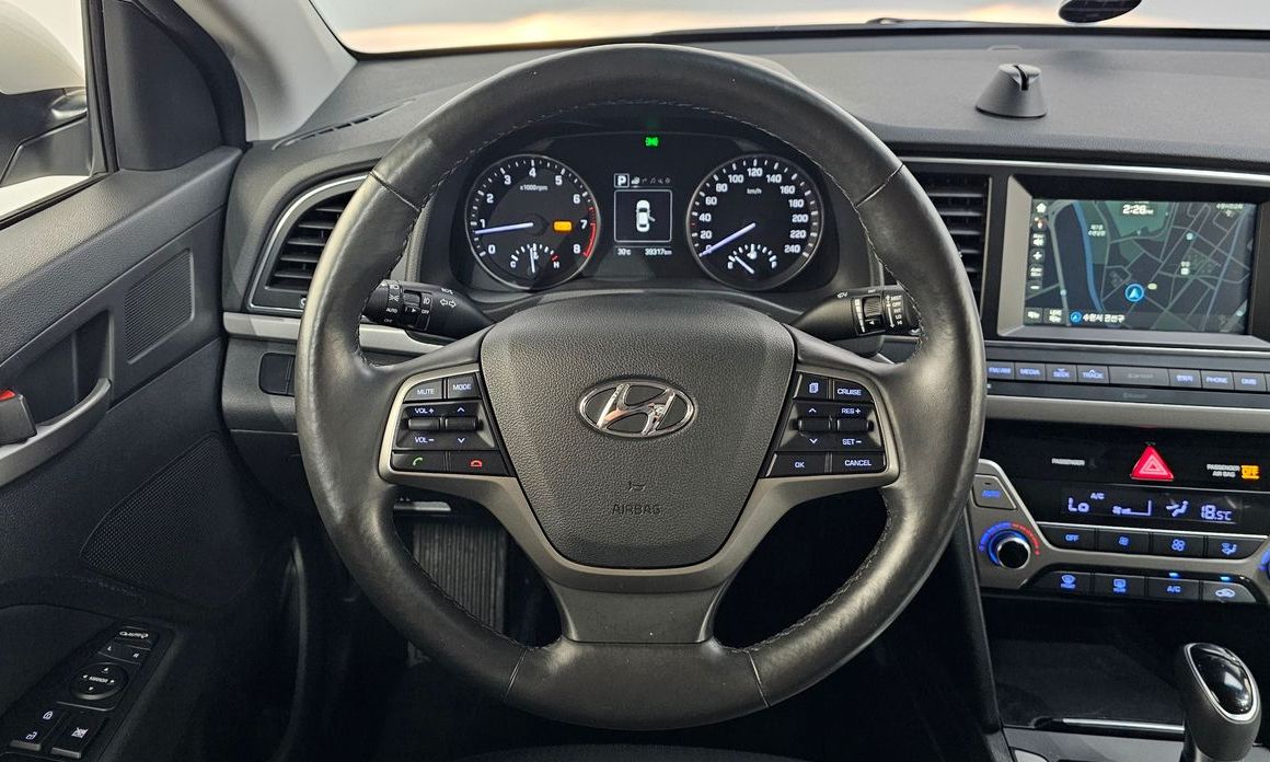 Hyundai AVANTE 2017